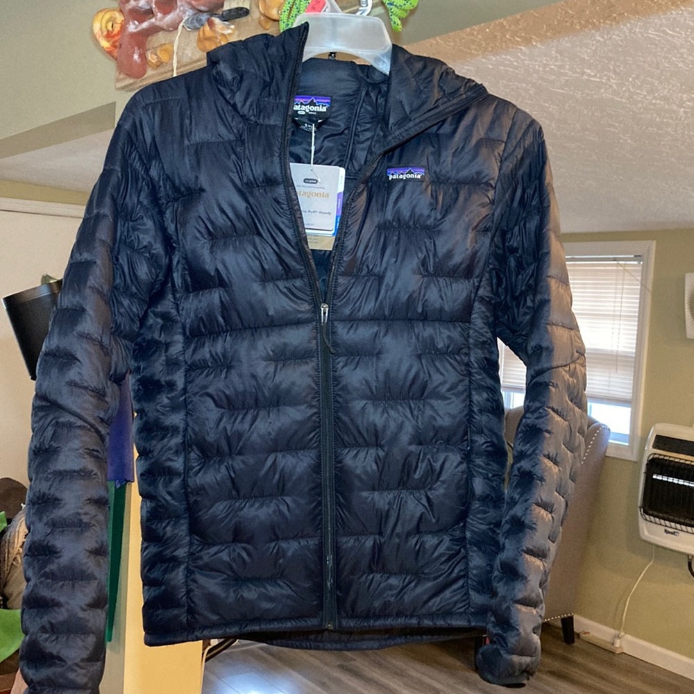 Mens Patagonia Micro Puff Hoody. Small. Black.